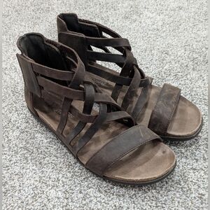 Naot Women’s Size 8 Brown Marita Strappy Gladiator Sandals